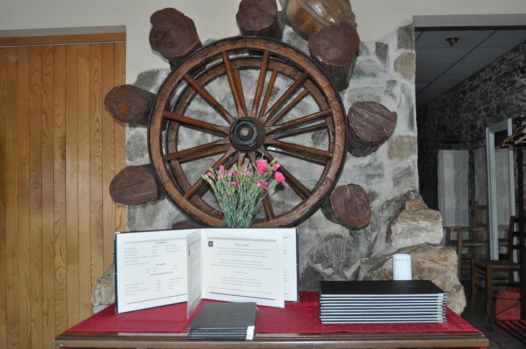 L'Auberge Du Tire Bouchon Couffé Exterior foto